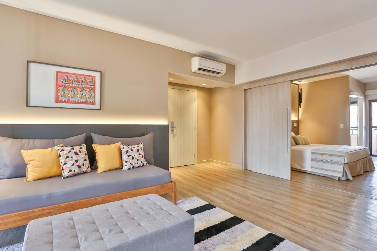 Deluxe Suite,1141584226:JPEG