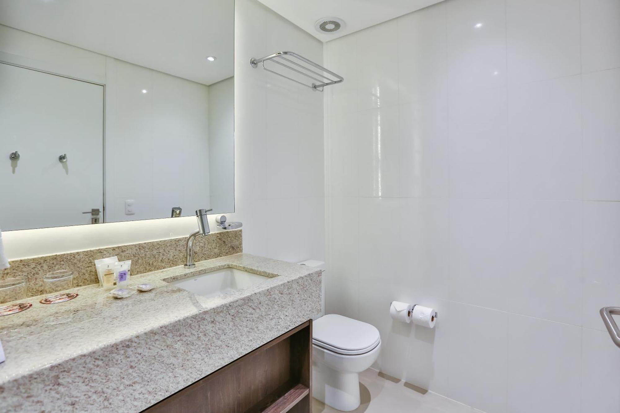 Superior Double Room,1705045605:JPEG