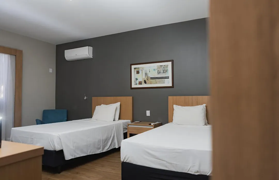 Comfort Suites Flamboyant Goiânia-1