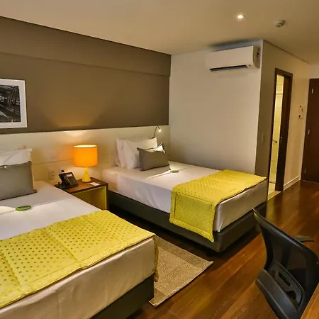 Quality Hotel Flamboyant-3